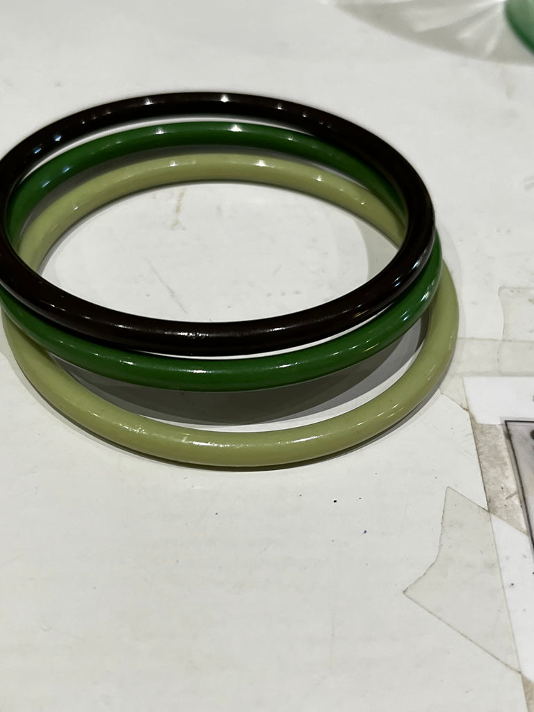 Trio of vintage Bracelets - Eco Evolution