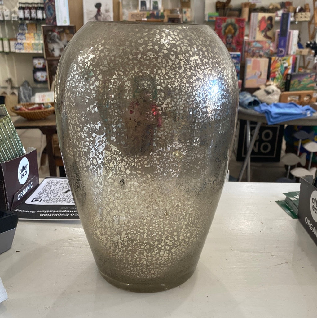 Vase- pre-loved - Eco Evolution